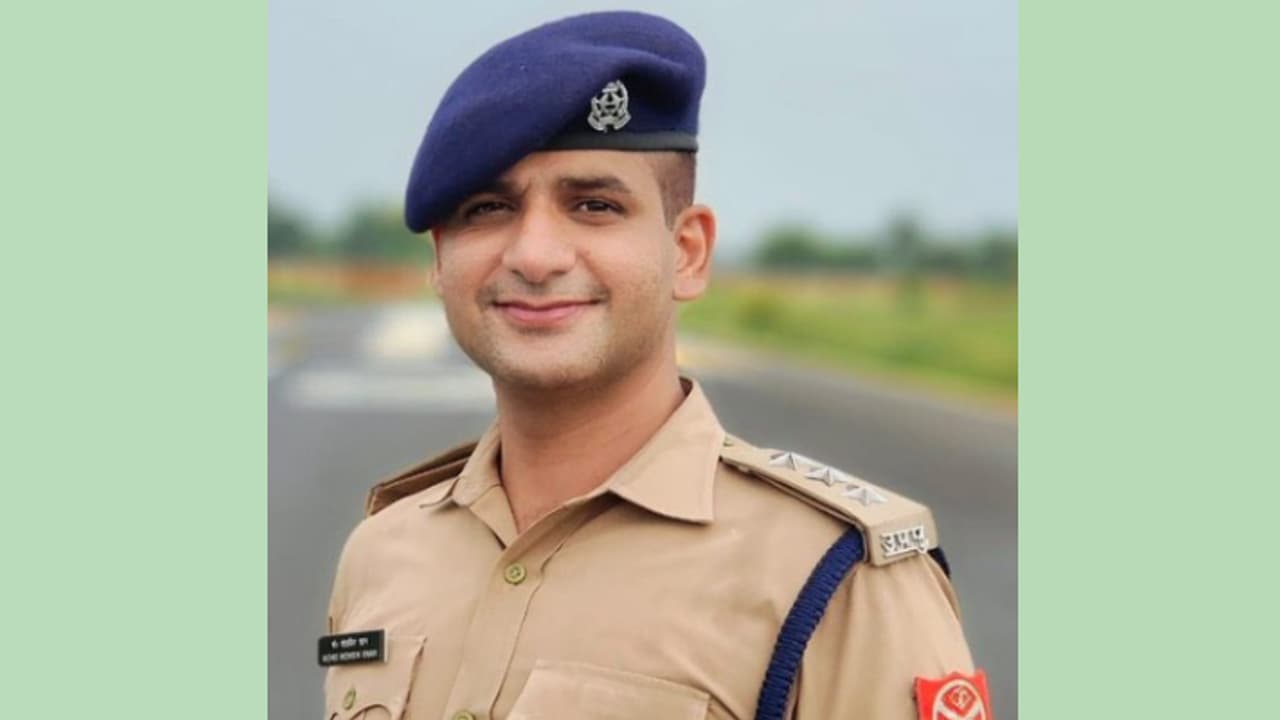 'ഉടൻ വിവാഹമോചനം നേടും', 26കാരിയായ വിദ്യാർത്ഥിനിയെ വിവാഹ വാഗ്ദാനം നൽകി പീഡിപ്പിച്ച് കാൻപൂർ എസിപി, അന്വേഷണം