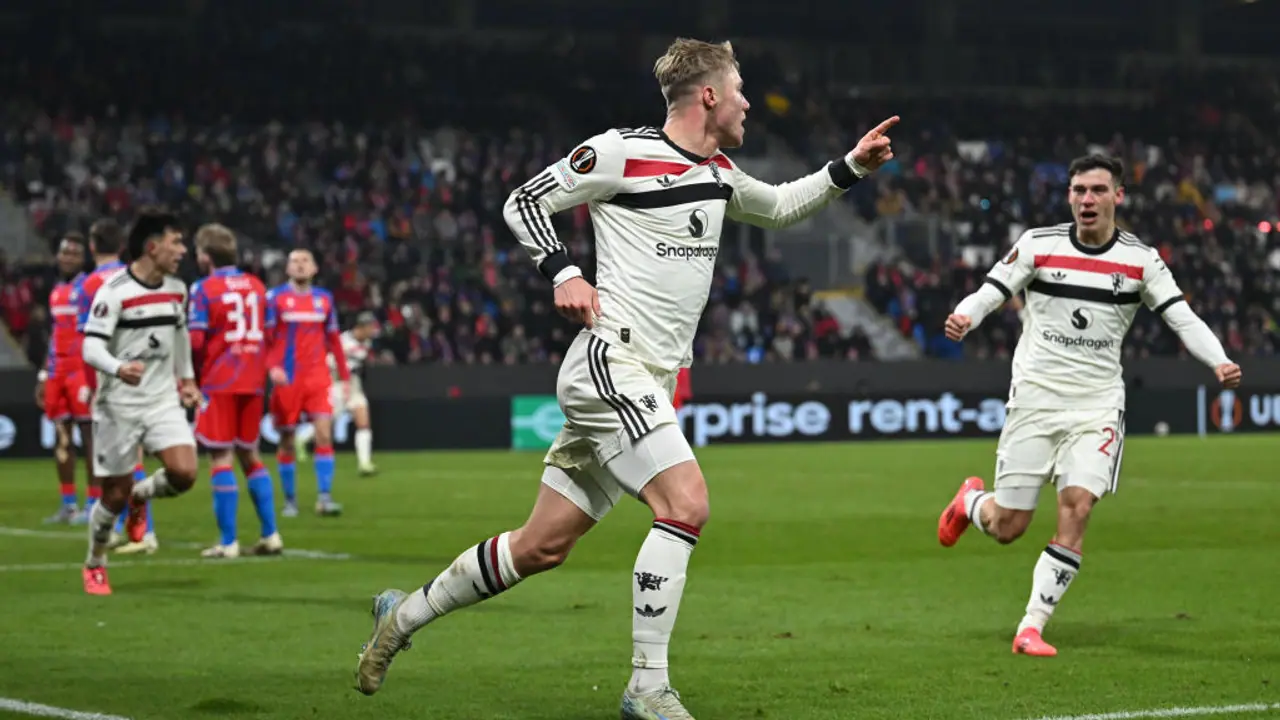 Amorim downplays on pitch row between Man United teammates Hojlund & Amad, calls it 'very good sign' (WATCH) Amorim downplays on pitch row between Man United teammates Hojlund & Amad, calls it 'very good sign' (WATCH)