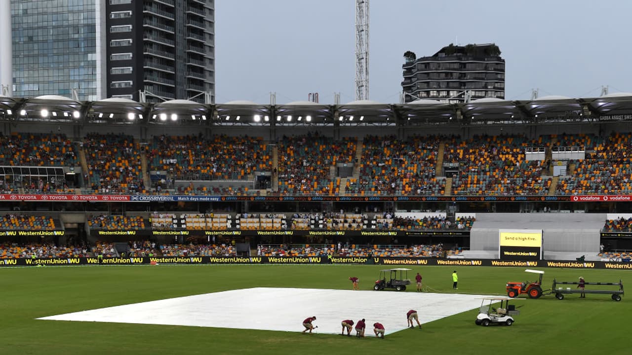 ക്രിക്കറ്റ് ഓസ്‌ട്രേലിയയുടെ തീരുമാനം ആരാധകര്‍ക്ക് തുണയായി! എല്ലാ കാണികള്‍ക്കും ടിക്കറ്റ് തുക തിരിച്ചുനല്‍കും
