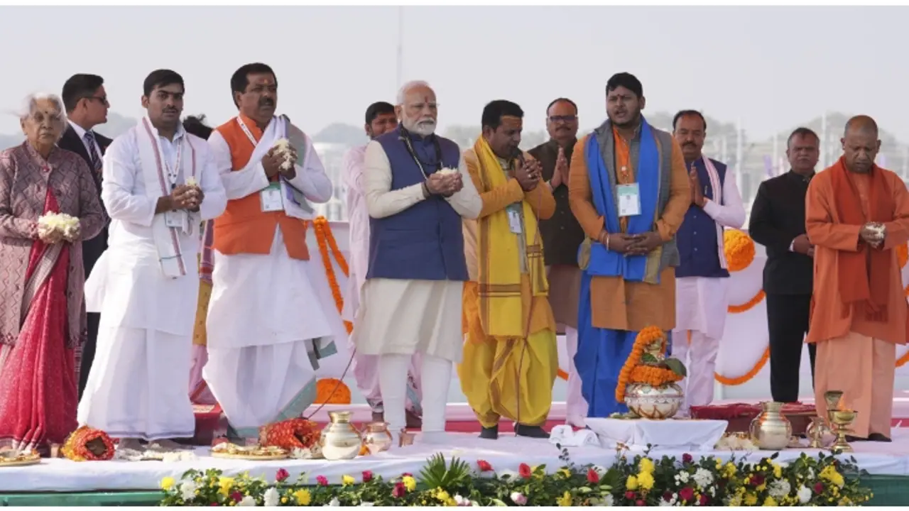 PM Modi inaugurates Saraswati Koop corridor, enhancing devotee access in Prayagraj