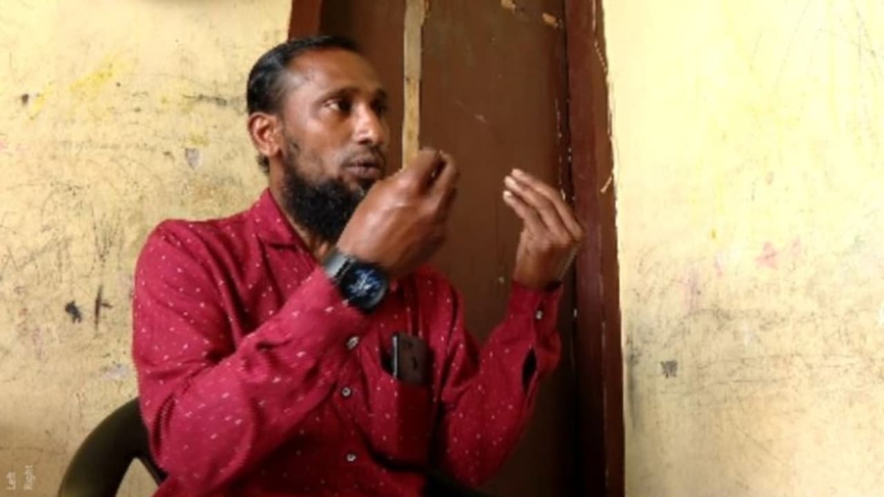 നെടുങ്കണ്ടത്ത് നിന്ന് വാങ്ങിയ സെക്കന്റ്ഹാന്റ് ഫോണിലൂടെ വന്ന ദുരിതം, ദില്ലിയിലെ കേസിൽ പ്രതിയായി; ഒടുവിൽ ആശ്വാസം നെടുങ്കണ്ടത്ത് നിന്ന് വാങ്ങിയ സെക്കന്റ്ഹാന്റ് ഫോണിലൂടെ വന്ന ദുരിതം, ദില്ലിയിലെ കേസിൽ പ്രതിയായി; ഒടുവിൽ ആശ്വാസം