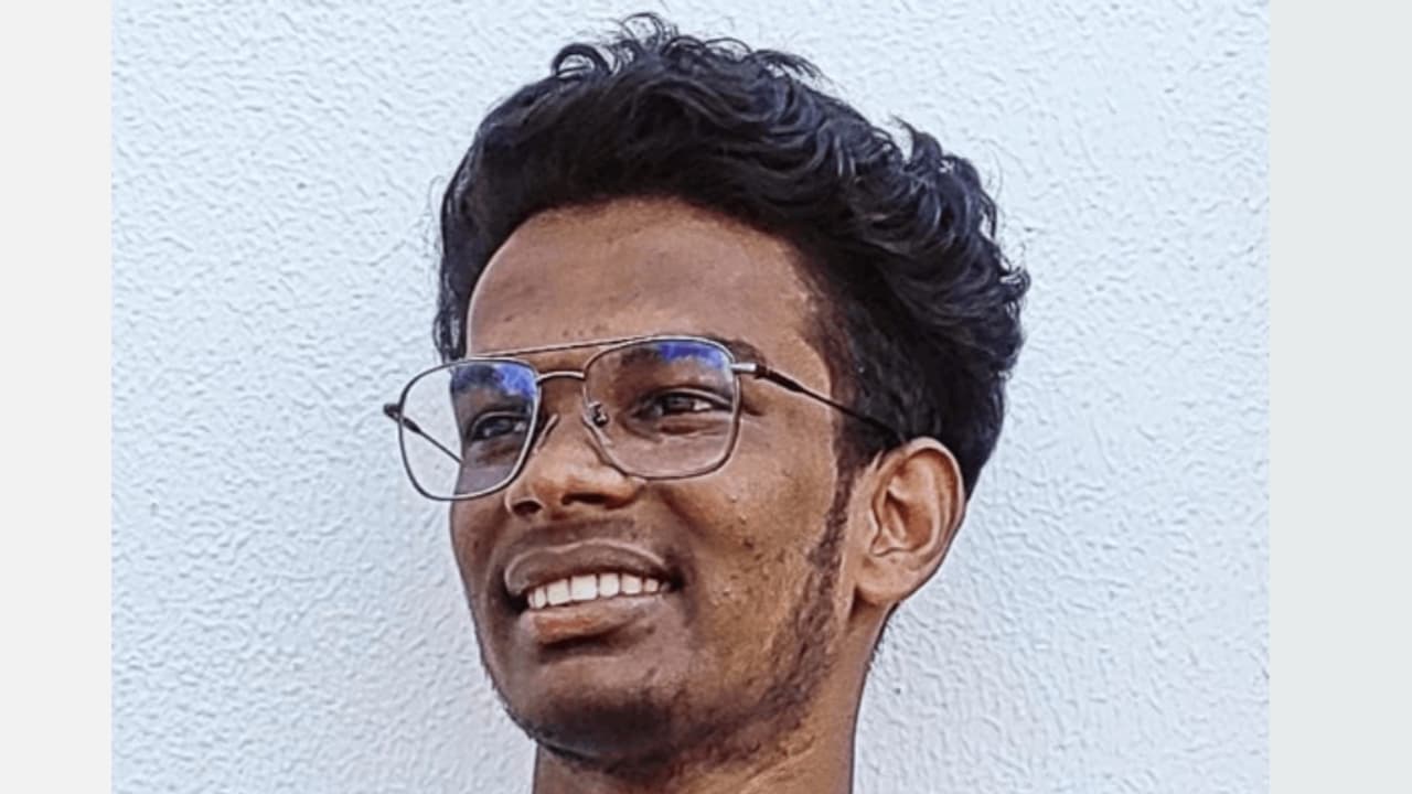 സൗദിയിൽ മരിച്ച മലയാളി യുവാവിന്‍റെ മൃതദേഹം ജിസാനിൽ ഖബറടക്കി