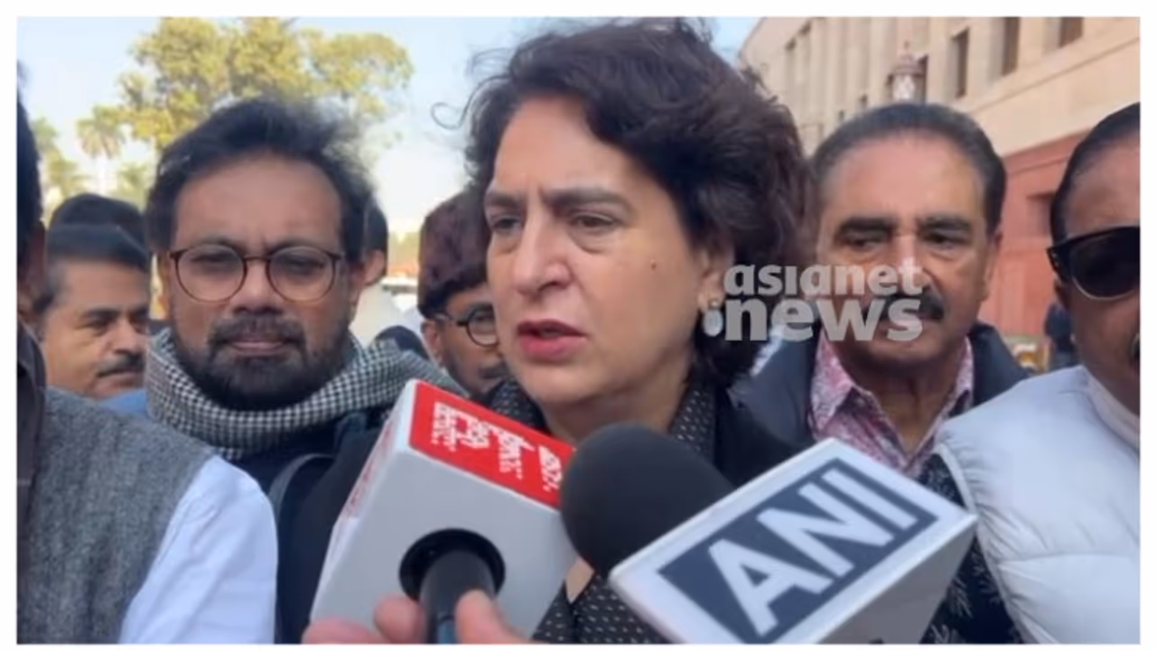 വയനാട് പാക്കേജ്: 'കേന്ദ്രം രാഷ്ട്രീയം കളിക്കുന്നു, പ്രധാനമന്ത്രിയുടെ നിലപാട് നിരാശാജനകം': പ്രിയങ്ക ഗാന്ധി വയനാട് പാക്കേജ്: 'കേന്ദ്രം രാഷ്ട്രീയം കളിക്കുന്നു, പ്രധാനമന്ത്രിയുടെ നിലപാട് നിരാശാജനകം': പ്രിയങ്ക ഗാന്ധി