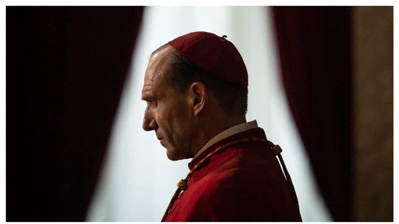 മാർപ്പാപ്പയുടെ മരണവും തെരഞ്ഞെടുപ്പും; പ്രേക്ഷകരെ അതിശയിപ്പിച്ച് 'കോൺക്ലേവ്'