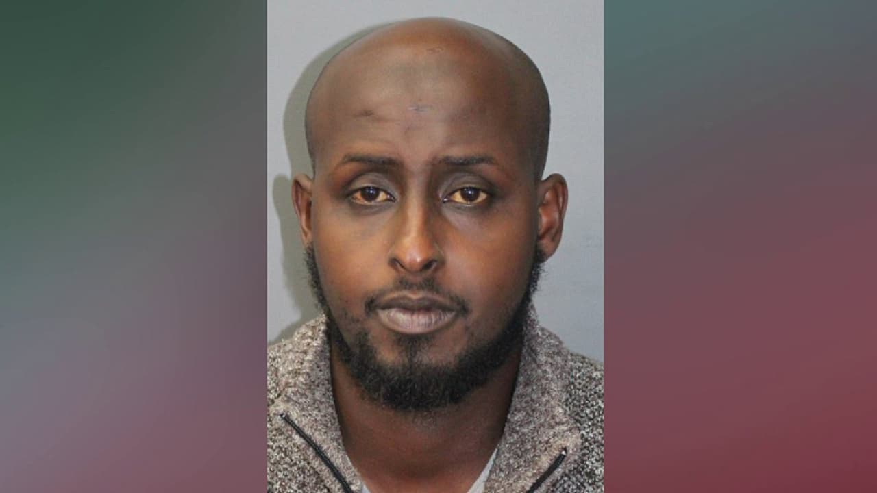 ക്ഷീണിച്ച് പാർക്കിലെ ബെഞ്ചിലിരുന്ന ആരോഗ്യപ്രവർത്തകയെ മരണം വരെ പീഡിപ്പിച്ചു, ബ്രിട്ടനിൽ യുവാവിന് ജീവപര്യന്തം