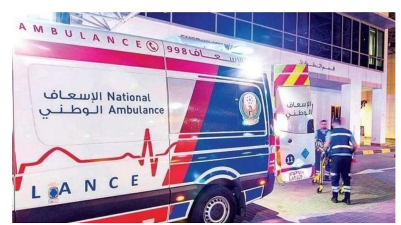 യുഎഇയിൽ നിർമ്മാണ തൊഴിലാളികളുമായി പോയ ബസ് മറിഞ്ഞ് നിരവധി പേർക്ക് പരിക്ക് യുഎഇയിൽ നിർമ്മാണ തൊഴിലാളികളുമായി പോയ ബസ് മറിഞ്ഞ് നിരവധി പേർക്ക് പരിക്ക്