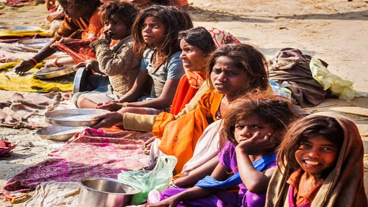 யாசகம் பெறுபவர்களை கட்டுப்படுத்த சூப்பர் திட்டம்.! தமிழக அரசின் அதிரடி அறிவிப்பு