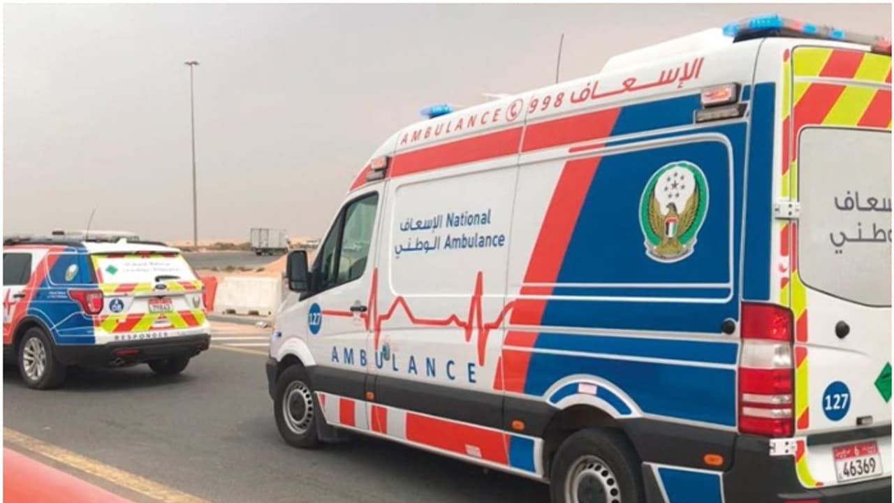 യുഎഇയിലെ ഖോർഫക്കാനിലെ ബസ് അപകടം; 9 മരണം സ്ഥിരീകരിച്ച് ഷാർജ പൊലീസ്, അപകടത്തിന് കാരണം ബ്രേക്ക് തകരാർ യുഎഇയിലെ ഖോർഫക്കാനിലെ ബസ് അപകടം; 9 മരണം സ്ഥിരീകരിച്ച് ഷാർജ പൊലീസ്, അപകടത്തിന് കാരണം ബ്രേക്ക് തകരാർ