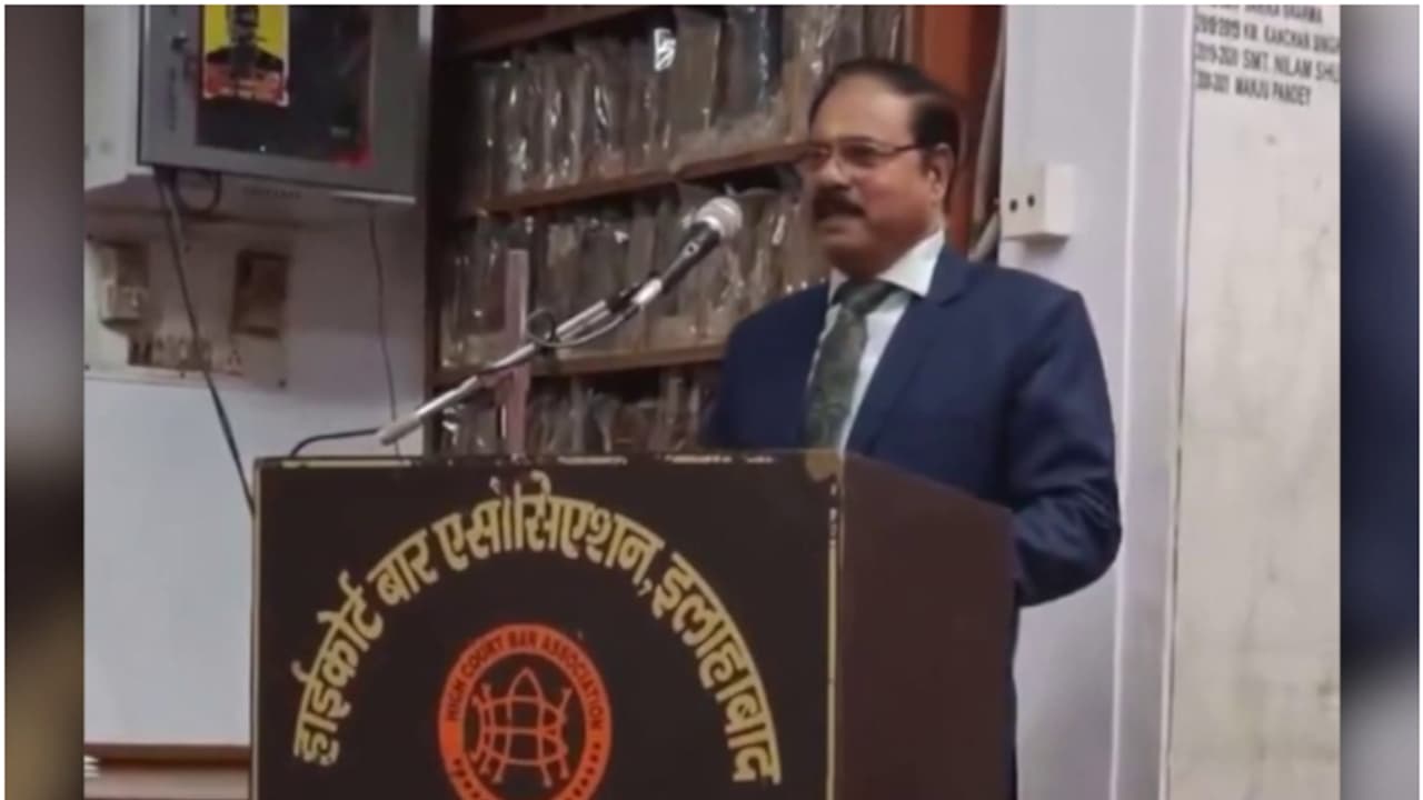 വിവാദപ്രസംഗം; ജഡ്ജി ശേഖര് കുമാര് യാദവ് കൊളീജിയത്തിന് മുന്നിൽ ഹാജരാകും, നടപടിയുണ്ടാകുമെന്ന് സൂചന വിവാദപ്രസംഗം; ജഡ്ജി ശേഖര് കുമാര് യാദവ് കൊളീജിയത്തിന് മുന്നിൽ ഹാജരാകും, നടപടിയുണ്ടാകുമെന്ന് സൂചന