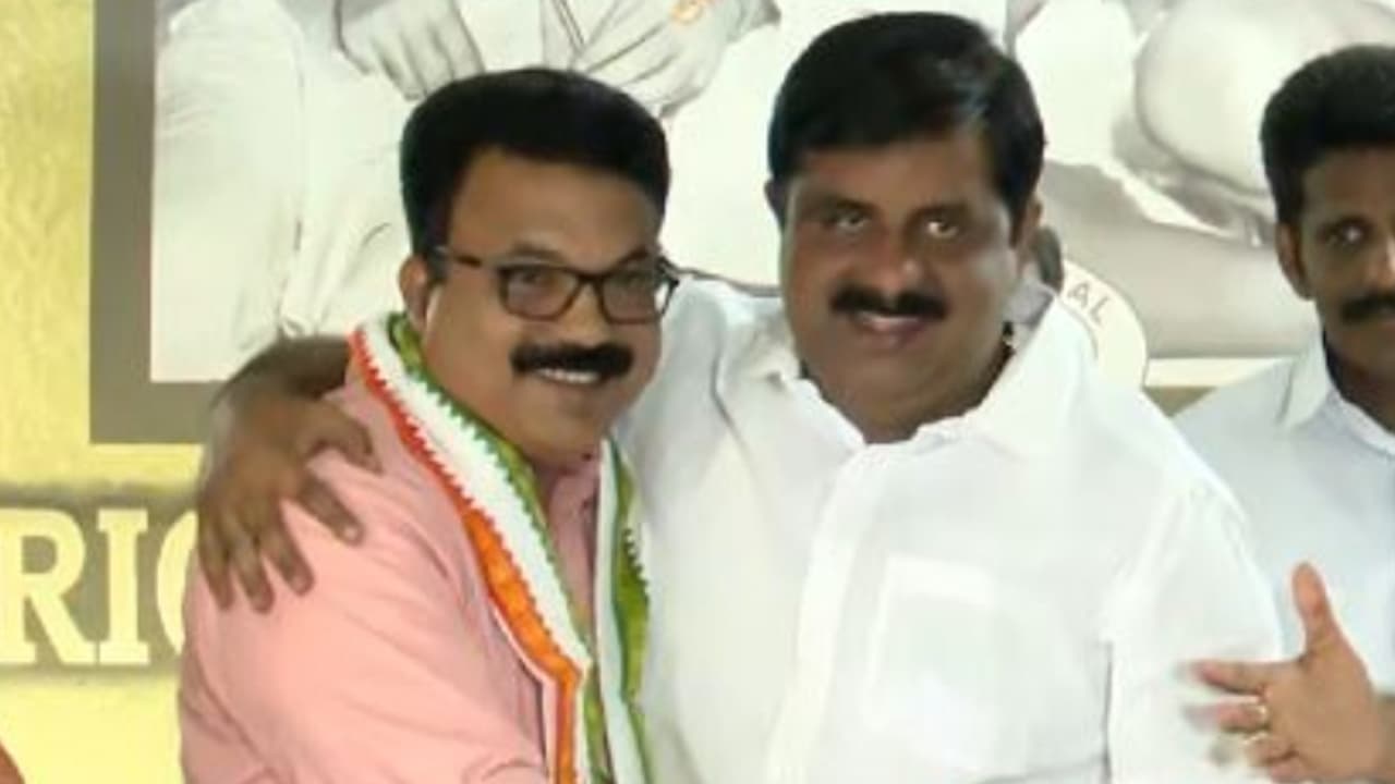 'ന്യൂനപക്ഷങ്ങള സംശയമുനയിലാക്കുന്നു'; കോഴിക്കോട് സിപിഎം നേതാവ് പാർട്ടിവിട്ട് കോൺഗ്രസിൽ ചേർന്നു