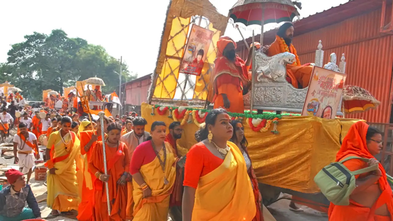 Mahakumbh 2025: Bollywood art director designs state of the art control room in Prayagraj Mahakumbh 2025: Bollywood art director designs state of the art control room in Prayagraj