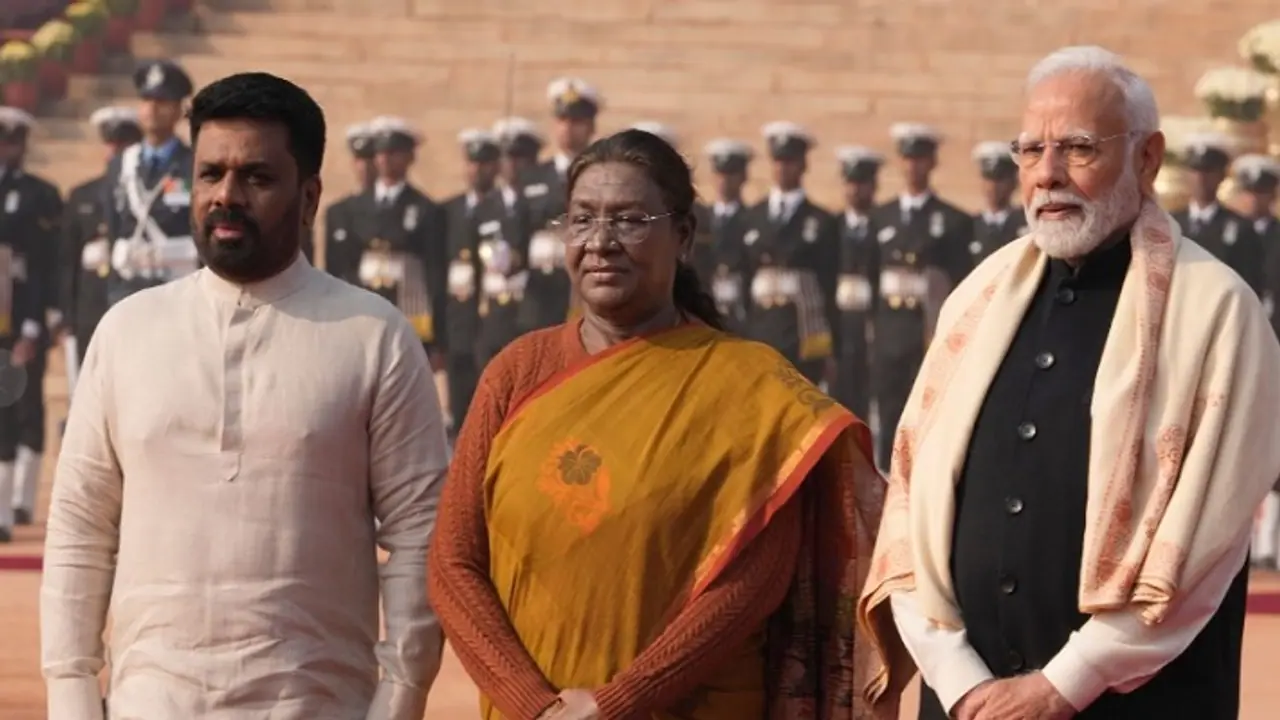 ‘पड़ोसी प्रथम’ नीति के तहत श्रीलंका को भारत का भरोसा, जल उठेंगे चीन और पाक ‘पड़ोसी प्रथम’ नीति के तहत श्रीलंका को भारत का भरोसा, जल उठेंगे चीन और पाक