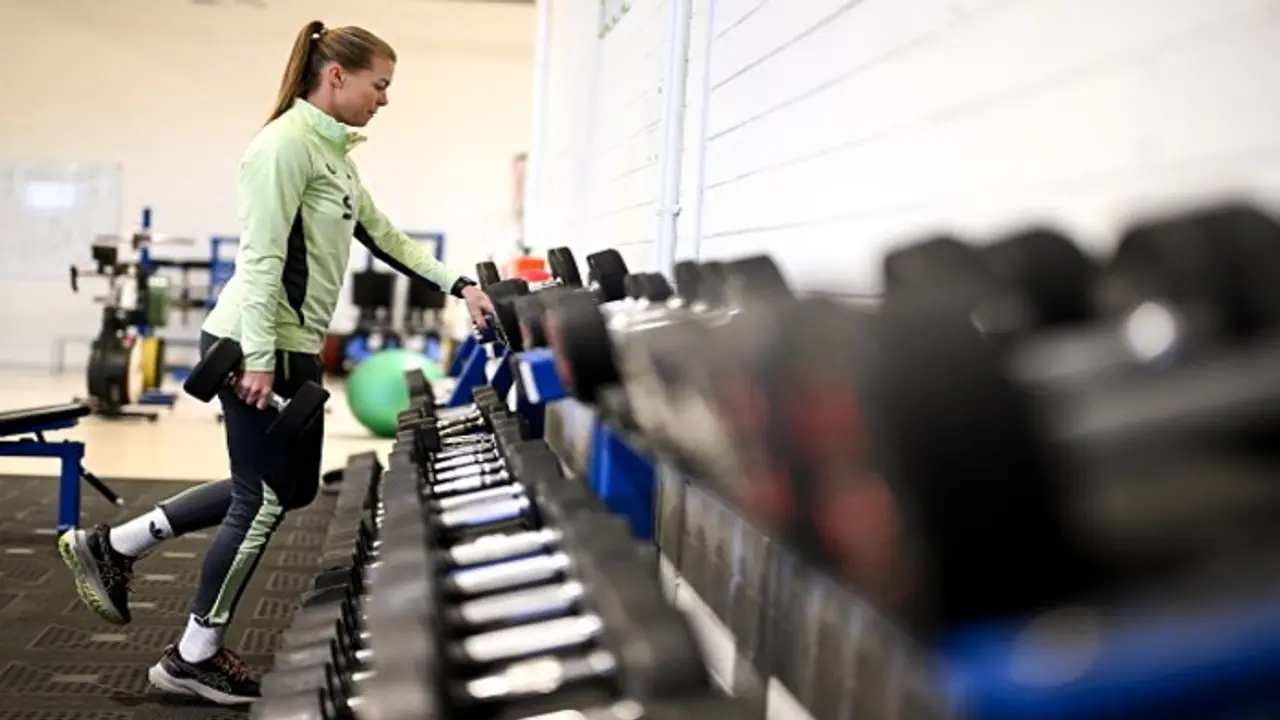 SHOCKING claims say people caught chlamydia (STI) from gym equipment. Experts reveal if YOU could be at risk