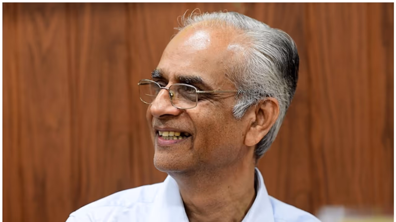 കേന്ദ്ര സാഹിത്യ അക്കാദമി പുരസ്കാരം കെ. ജയകുമാറിന് കേന്ദ്ര സാഹിത്യ അക്കാദമി പുരസ്കാരം കെ. ജയകുമാറിന്