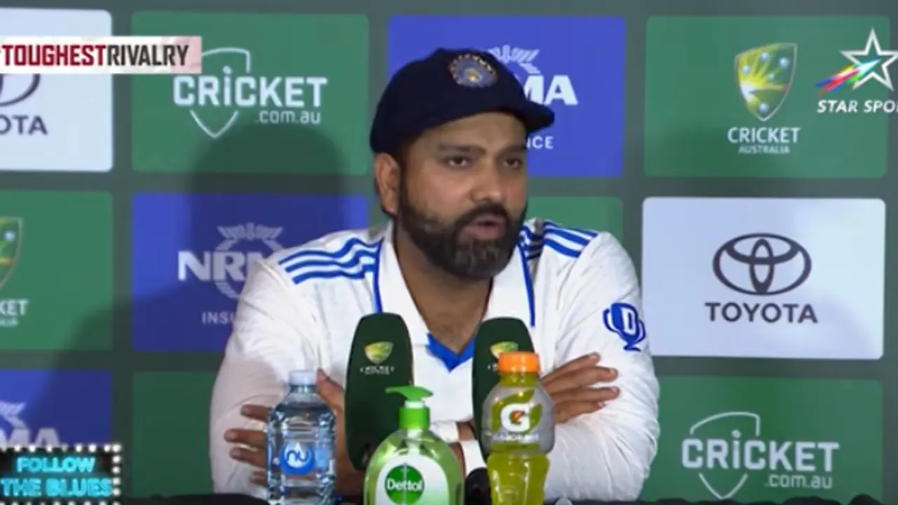 'ദയവു ചെയ്ത് എന്നെ കൊലയ്ക്ക് കൊടുക്കരുത്, അവര് രണ്ടുപേരും ഇതുവരെ വിരമിച്ചിട്ടില്ലെ'ന്ന് രോഹിത് ശർമ 'ദയവു ചെയ്ത് എന്നെ കൊലയ്ക്ക് കൊടുക്കരുത്, അവര് രണ്ടുപേരും ഇതുവരെ വിരമിച്ചിട്ടില്ലെ'ന്ന് രോഹിത് ശർമ