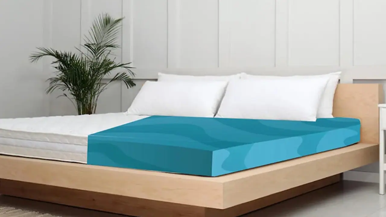 உங்க மெத்தை நாறுதா? நறுமணம் வீசும் வீட்டு 'ஸ்ப்ரே' செய்றது எப்படி?