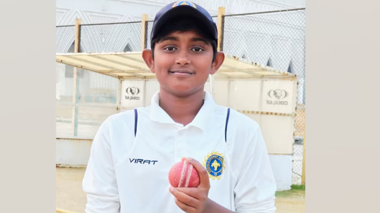 7.3 ഓവറിൽ ഒറ്റ റൺ പോലും വഴങ്ങാതെ 6 വിക്കറ്റ്, ചരിത്രനേട്ടവുമായി മലയാളി താരം; മേഘാലയയെ തകർത്ത് കേരളം