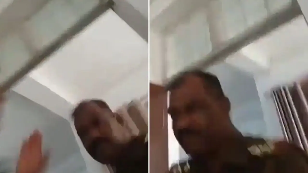UP SHOCKER! Cop slaps complainant 31 times in 41 seconds while he pleads to stop, video sparks outrage (WATCH) UP SHOCKER! Cop slaps complainant 31 times in 41 seconds while he pleads to stop, video sparks outrage (WATCH)