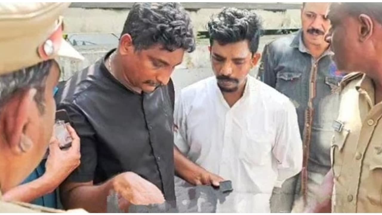 ബാങ്കിലെ കളക്ഷൻ വിഭാ​ഗം ഏരിയ മാനേജറായി ജോലി; എം.ഡി.എം.എയുമായി എക്സൈസ് പൊക്കി, സംഭവം തൃശൂരിൽ