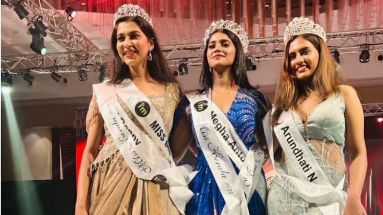 മിസ് കേരള വിജയികളെ പ്രഖ്യാപിച്ചു; മേഘ ആന്റണി കേരളത്തിന്റെ സുന്ദരി; അരുന്ധതിയും ഏയ്ഞ്ചൽ ബെന്നിയും റണ്ണറപ്പുകൾ