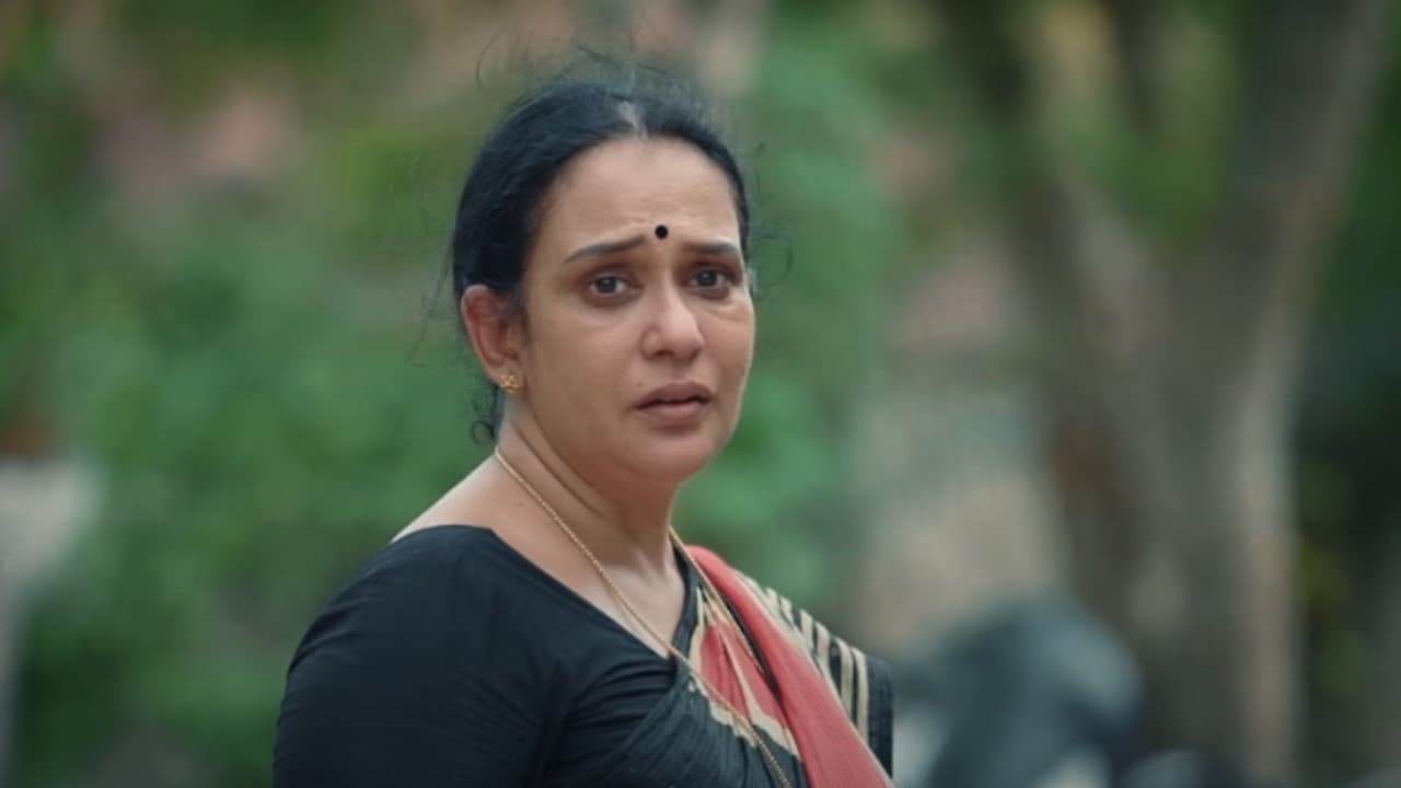 മാല പാർവ്വതിക്കൊപ്പം മനോജ്‌ കെ യു; 'ഉയിര്' ടീസര്‍ എത്തി