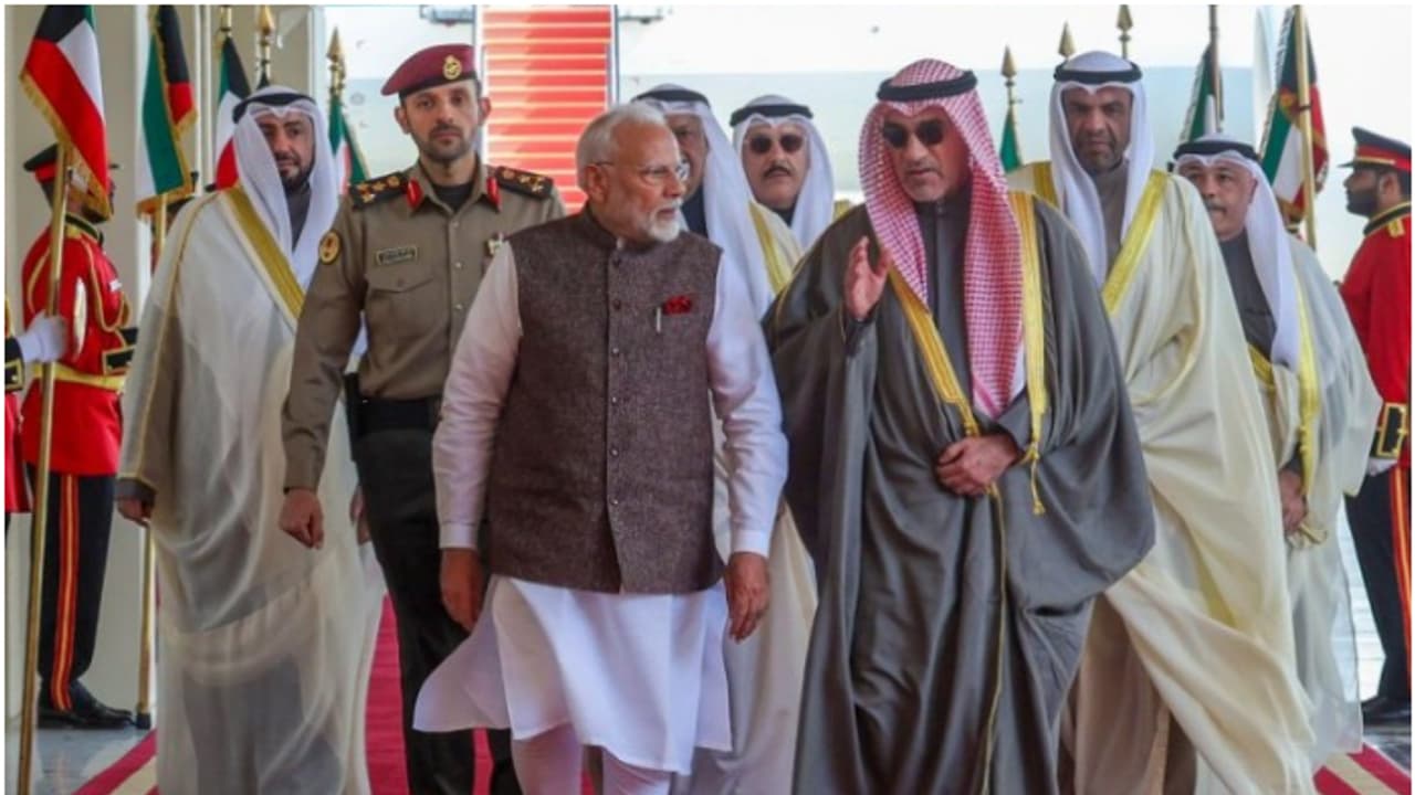 പ്രവാസികൾ കാത്തിരുന്ന തീരുമാനം ഇന്നുണ്ടാകുമോ? പ്രധാനമന്ത്രി മോദിയുടെ ചർച്ചയിൽ കുവൈത്തിൽ 'യുപിഐ' സാധ്യമാകുമോ?