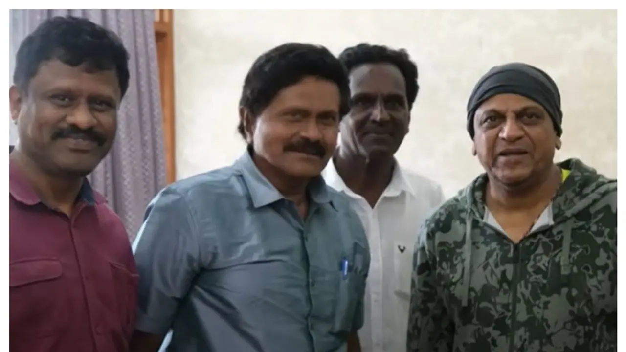 ಶಿವರಾಜ್‌ಕುಮಾರ್ ವಿನೋದ್ ರಾಜ್‌ ಭೇಟಿ ವೇಳೆ ಯಾವ ಗುಟ್ಟು ಹೊರಬಿತ್ತು? ಓಹೋ, ಇದಾ ವಿಷ್ಯ?