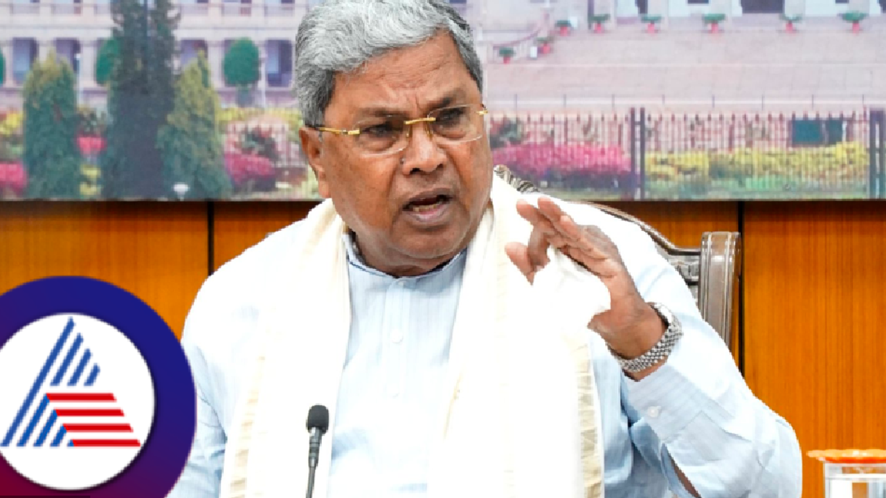 ಬಸ್ ದಾಳಿ ತಡೆಗೆ ಕ್ರಮ ಕೈಗೊಳ್ಳಿ: ಹಿರಿಯ ಅಧಿಕಾರಿಗಳಿಗೆ ಸಿಎಂ ಸಿದ್ದು ಸೂಚನೆ ಬಸ್ ದಾಳಿ ತಡೆಗೆ ಕ್ರಮ ಕೈಗೊಳ್ಳಿ: ಹಿರಿಯ ಅಧಿಕಾರಿಗಳಿಗೆ ಸಿಎಂ ಸಿದ್ದು ಸೂಚನೆ