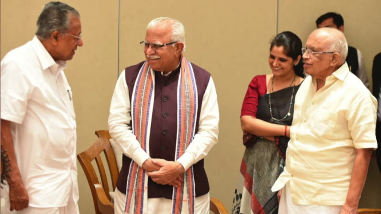 'ചീമേനിയും അതിരപ്പിള്ളിയും', ആണവ നിലയം കേരളത്തിൽ തന്നെ വേണമെന്നില്ല; നിവേദനത്തിൽ നിർദേശവുമായി കേരളം 'ചീമേനിയും അതിരപ്പിള്ളിയും', ആണവ നിലയം കേരളത്തിൽ തന്നെ വേണമെന്നില്ല; നിവേദനത്തിൽ നിർദേശവുമായി കേരളം