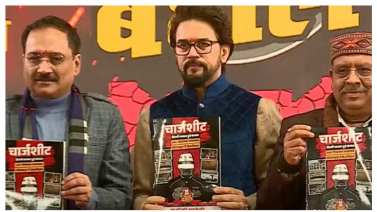 ദില്ലി തെര‍ഞ്ഞെടുപ്പ് ചൂടിലേക്ക്; ജനപ്രിയ പദ്ധതികളുമായി അരവിന്ദ് കെജ്രിവാൾ; കുറ്റപത്രവുമായി ബിജെപി