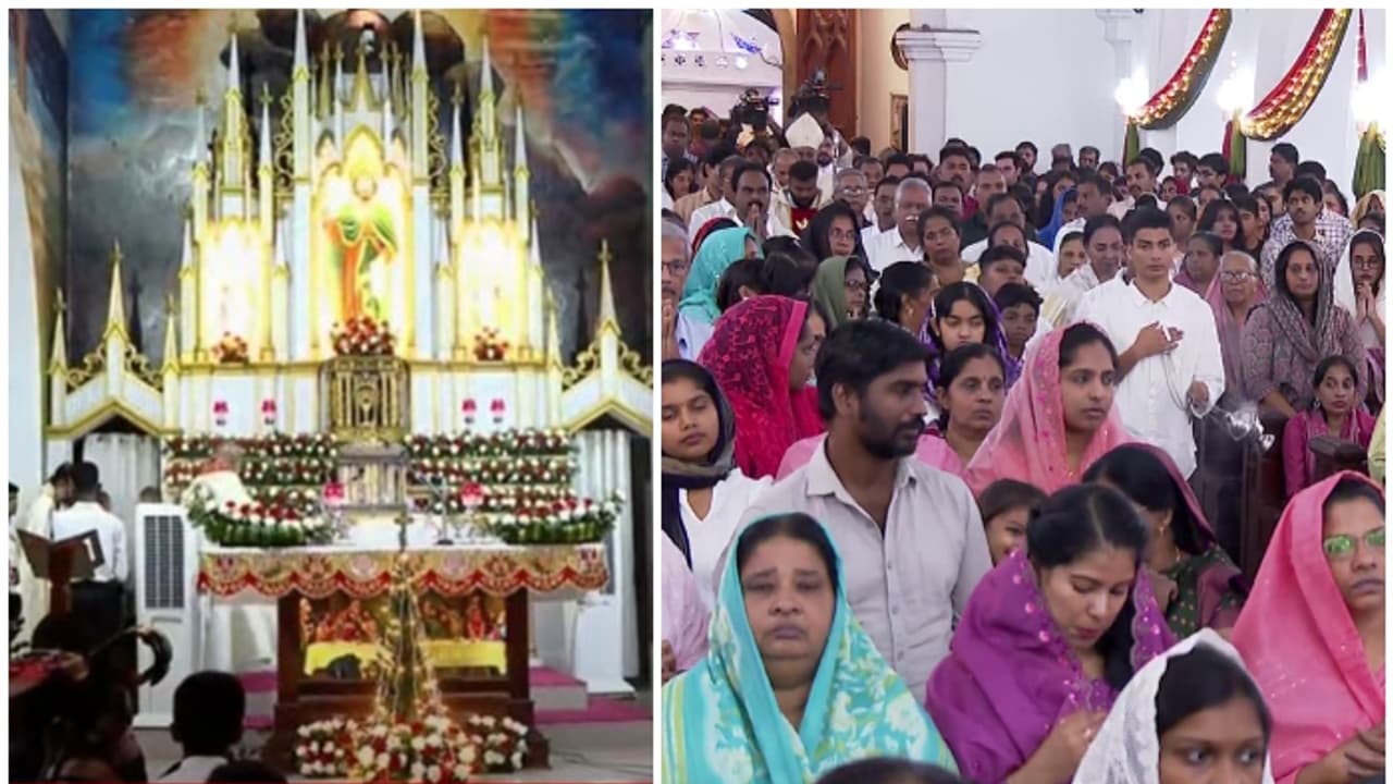 തിരുപ്പിറവിയുടെ ഓർമ്മ പുതുക്കി ലോകം ക്രിസ്മസ് ആഘോഷത്തിൽ തിരുപ്പിറവിയുടെ ഓർമ്മ പുതുക്കി ലോകം ക്രിസ്മസ് ആഘോഷത്തിൽ