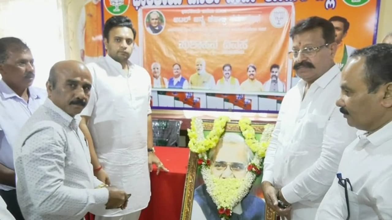 ಮೈಸೂರಿನ ಪ್ರಿನ್ಸಸ್ ರಸ್ತೆಗೆ ಸಿದ್ದರಾಮಯ್ಯ ಹೆಸರಿಡುವುದಕ್ಕೆ ಸಂಸದ ಯದುವೀರ್ ಒಡೆಯರ್ ವಿರೋಧ