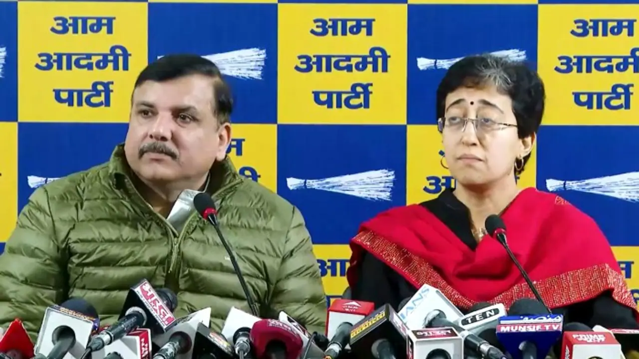 AAP accuses Congress of BJP collusion in Delhi polls, warns of INDIA alliance split (WATCH) AAP accuses Congress of BJP collusion in Delhi polls, warns of INDIA alliance split (WATCH)