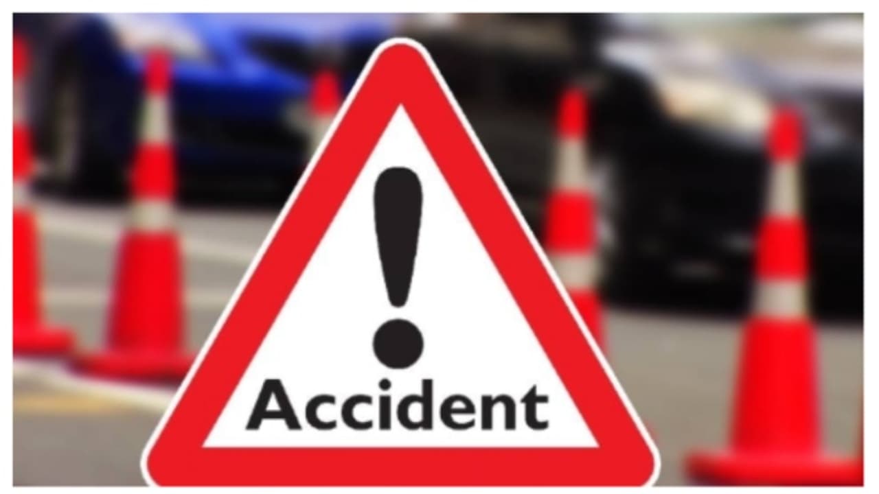 ಅಫಜಲ್ಪುರ: ನಶೆಯಲ್ಲಿ ತೇಲಾಡಿ ಕಾರು ಓಡಿಸಿ ಆಕ್ಸಿಡೆಂಟ್‌ ಮಾಡಿದ ಶಾಂತಲಿಂಗ ಶ್ರೀ, ಬಟ್ಟೆ ಬಿಚ್ಕೊಂಡು ಸ್ವಾಮೀಜಿ ಅಲೆದಾಟ!