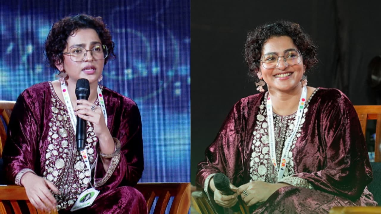 'അന്ന് ഞെട്ടിപ്പോയി, 16 പേരുള്ള വാട്സാപ്പ് ഗ്രൂപ്പിലൂടെ സങ്കടം പങ്കിട്ടു, അങ്ങനെയാ കൂട്ടായ്മയുണ്ടായി': പാർവതി 'അന്ന് ഞെട്ടിപ്പോയി, 16 പേരുള്ള വാട്സാപ്പ് ഗ്രൂപ്പിലൂടെ സങ്കടം പങ്കിട്ടു, അങ്ങനെയാ കൂട്ടായ്മയുണ്ടായി': പാർവതി