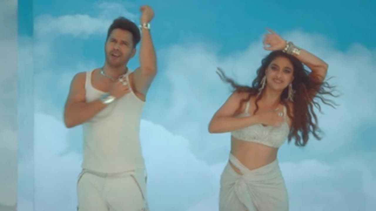 ബോളിവുഡില്‍ കീര്‍ത്തി സുരേഷിന് കാലിടറുന്നു, കളക്ഷനില്‍ വൻ ഇടിവ്, തെരിയുടെ റീമേക്ക് ചിത്രത്തിനും രക്ഷയില്ല