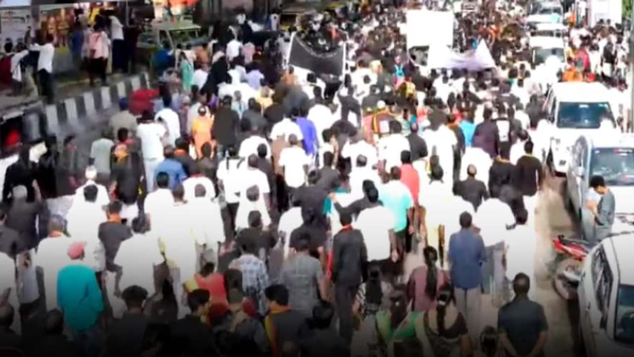 காவல்துறை தடையை மீறி பிரேமலதா பேரணி; திரண்ட தேமுதிக தொண்டர்கள்; குலுங்கிய சென்னை! 