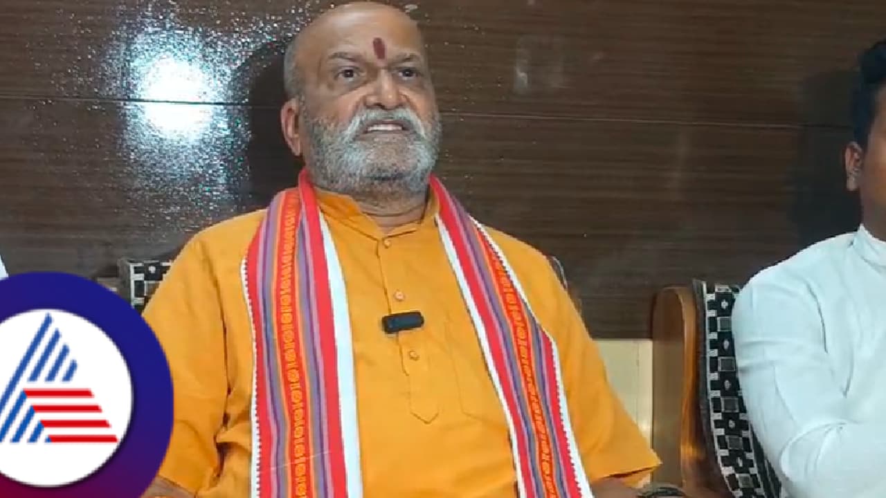 ಜಮೀರ್ ಒಬ್ಬ ನಾಲಾಯಕ್, ಮತಾಂಧ; ಪ್ರಮೋದ್ ಮುತಾಲಿಕ್ ವಾಗ್ದಾಳಿ | ಬಿಜೆಪಿ ವಿರುದ್ಧವೂ ಕಿಡಿ