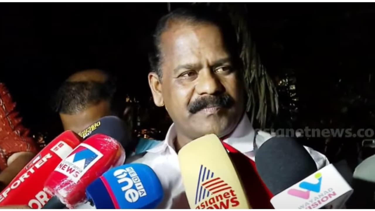 വയനാട് ഡിസിസി ട്രഷററുടെയും മകന്റെയും മരണത്തിലെ ആരോപണം; വയനാട് എസ്പിക്ക് പരാതി നൽകി ഐസി ബാലകൃഷ്ണൻ എംഎൽഎ വയനാട് ഡിസിസി ട്രഷററുടെയും മകന്റെയും മരണത്തിലെ ആരോപണം; വയനാട് എസ്പിക്ക് പരാതി നൽകി ഐസി ബാലകൃഷ്ണൻ എംഎൽഎ