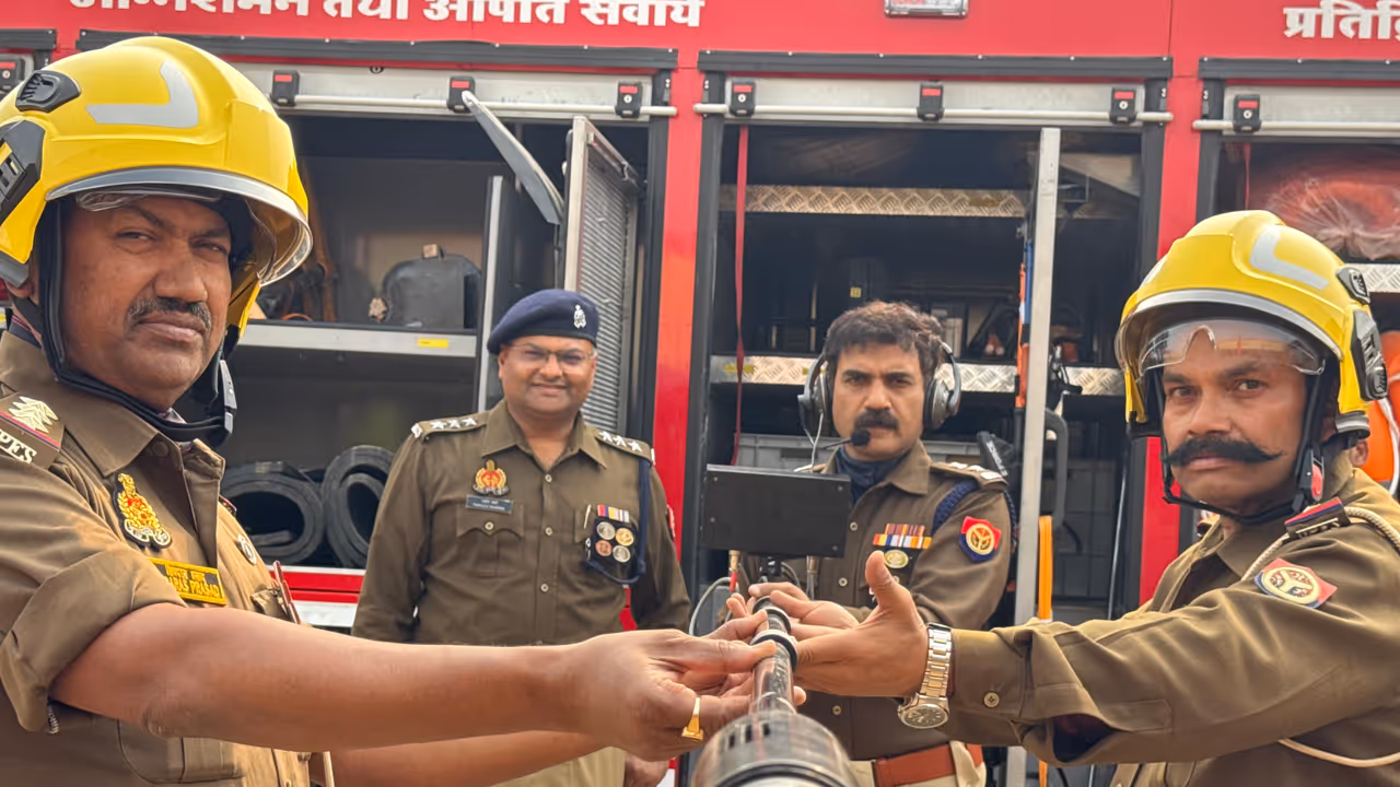 Mahakumbh 2025 : Multi disaster vehicle equipped to tackle natural disasters and road accidents