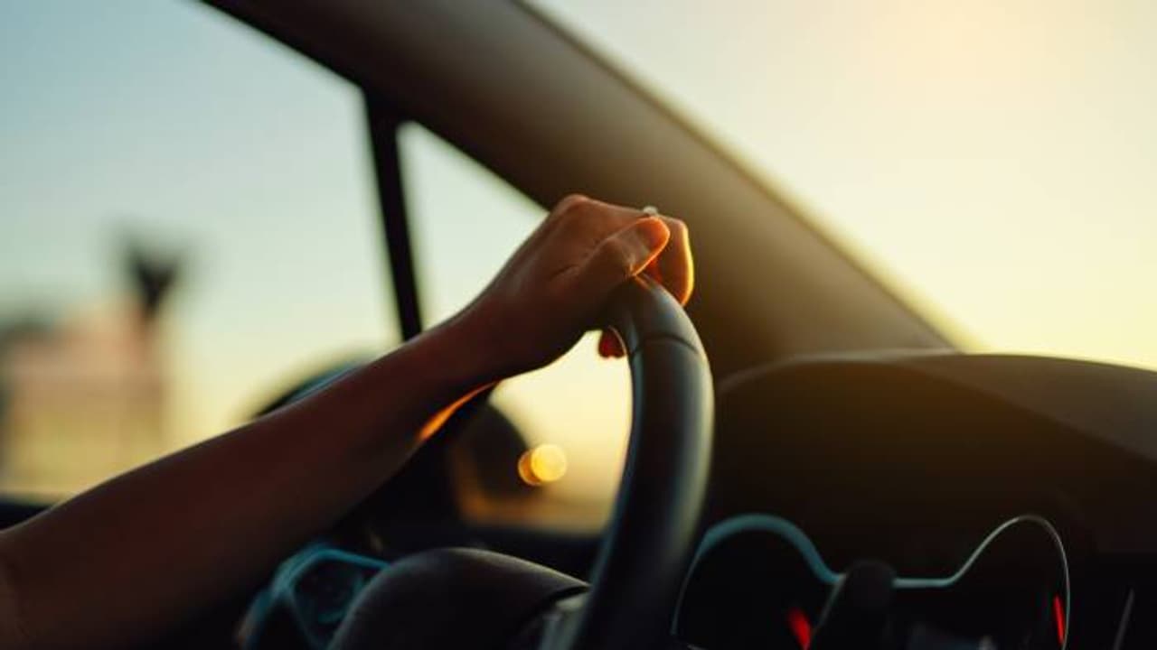 ശ്ശോ, എന്തൊരു സത്യസന്ധത, ടാക്സി ഡ്രൈവർ നഷ്ടപ്പെട്ട ഫോൺ തിരികെയെത്തിച്ചത് ഇങ്ങനെ, പോസ്റ്റ് 