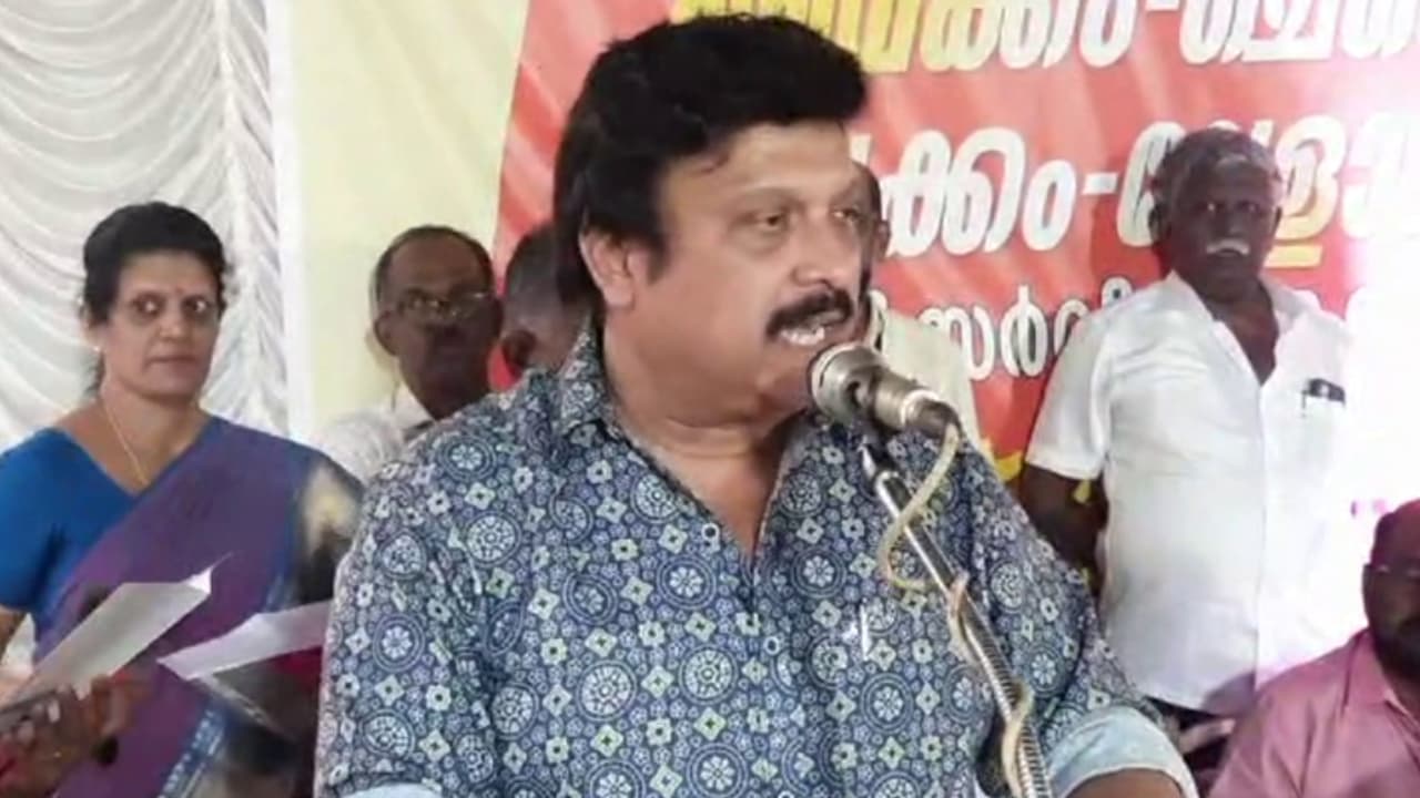 ഡ്രൈവിങ് ലൈസൻസുകളിൽ ഇനി ബ്ലാക്ക് മാർക്ക്; ബസിലെ ഡ്രൈവർമാരായ ക്രിമിനലുകളെ വെച്ചുപൊറുപ്പിക്കില്ലെന്ന് മന്ത്രി