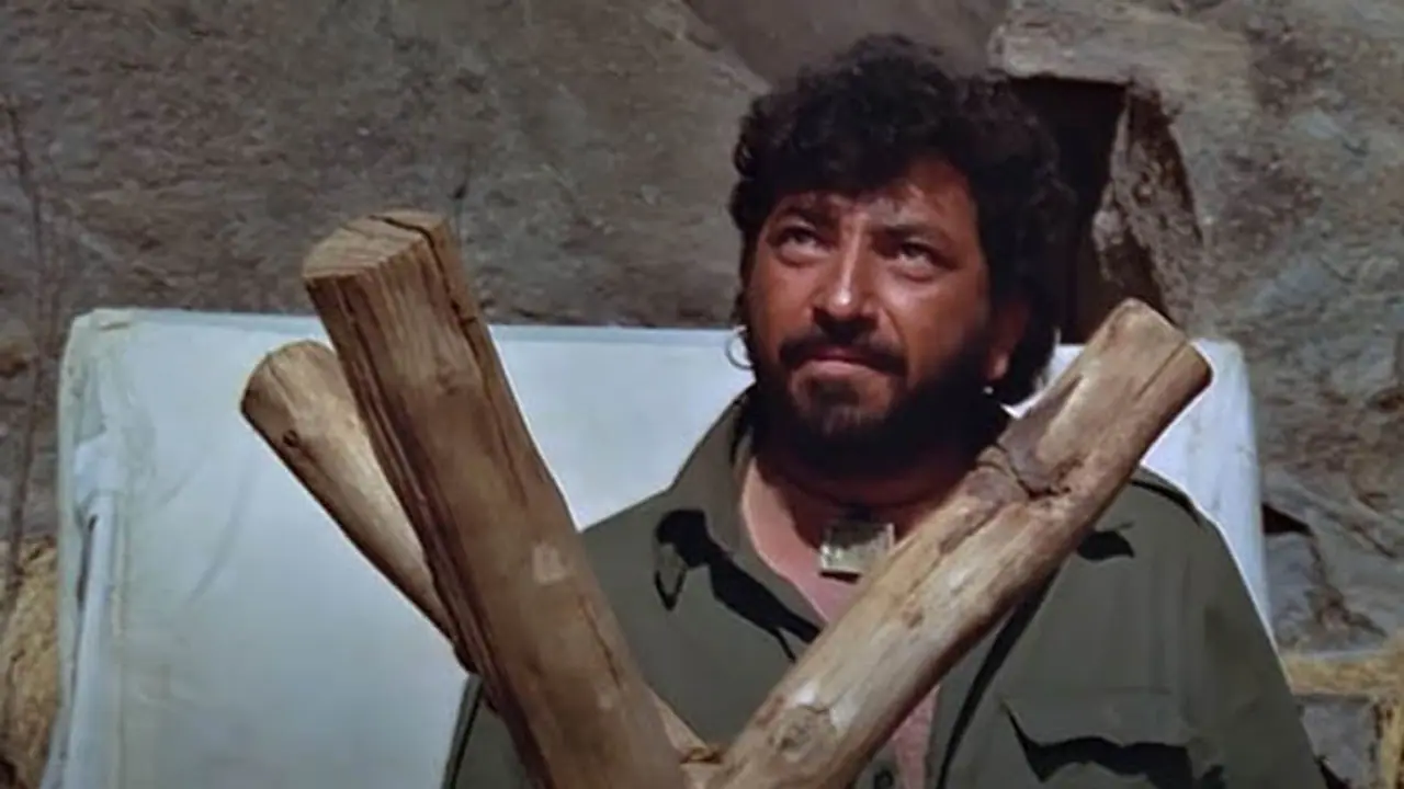 sholay gabbar singh most violent scene sholay gabbar singh most violent scene