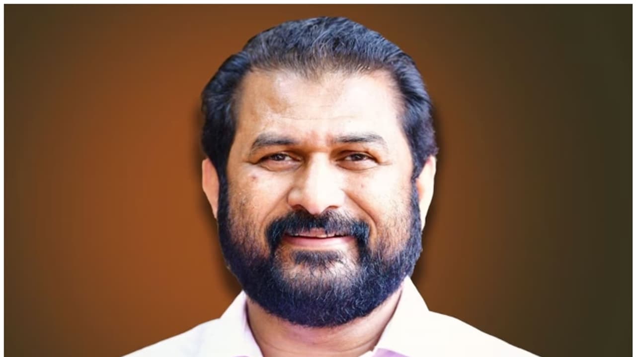 വി പി അനിൽ സിപിഎം മലപ്പുറം ജില്ല സെക്രട്ടറി