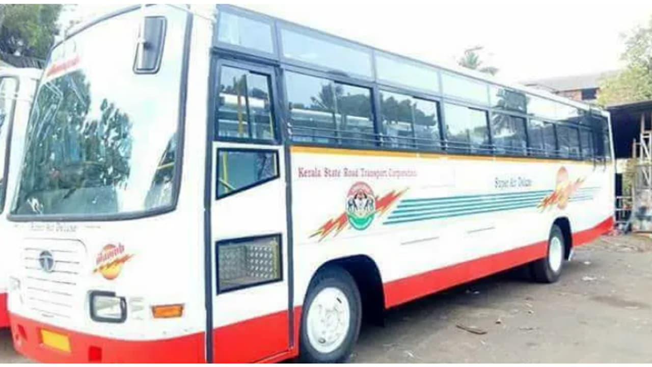 കുറഞ്ഞ സ്റ്റോപ്പുകൾ, ജനപ്രിയ സർവീസ്; തിരുവനന്തപുരത്ത് നിന്ന് ബെംഗളൂരുവിലേയ്ക്ക് ഇനി 'മിന്നൽ' വേഗത്തിലെത്താം കുറഞ്ഞ സ്റ്റോപ്പുകൾ, ജനപ്രിയ സർവീസ്; തിരുവനന്തപുരത്ത് നിന്ന് ബെംഗളൂരുവിലേയ്ക്ക് ഇനി 'മിന്നൽ' വേഗത്തിലെത്താം