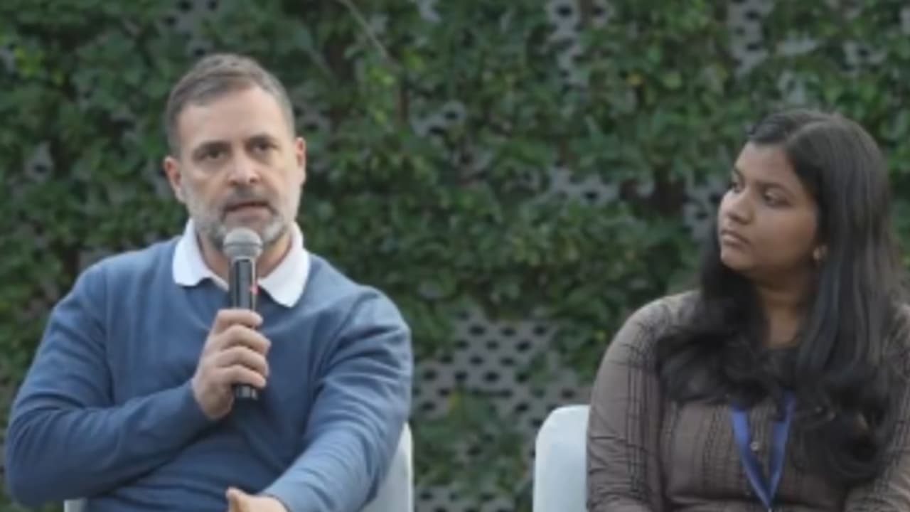 'ഭരണത്തിൽ ബിജെപി സർക്കാരും കോൺ​ഗ്രസും തമ്മിലുള്ള വ്യത്യാസമെന്ത് '? ; രാഹുലിന്റെ പ്രതികരണം 