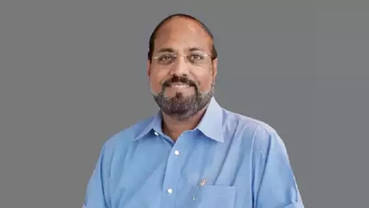 कभी 12वीं में फेल हुआ ये लड़का, अब भारत का फार्मा किंग, जानिए कैसे बदली किस्मत?
