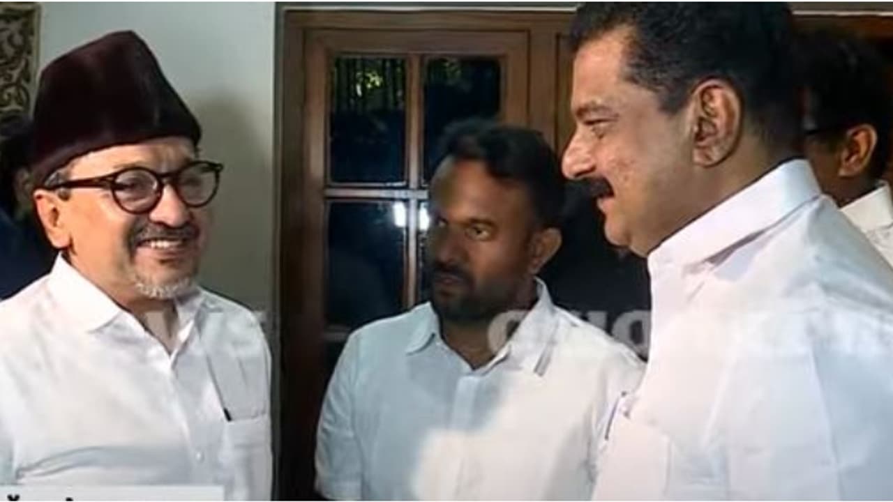 പാണക്കാട് എല്ലാവരുടെയും അത്താണിയെന്ന് പിവി അൻവർ; ജയിക്കാൻ രാഷ്ട്രീയമായ എല്ലാ വഴികളും തേടുമെന്ന് സാദിഖലി തങ്ങൾ പാണക്കാട് എല്ലാവരുടെയും അത്താണിയെന്ന് പിവി അൻവർ; ജയിക്കാൻ രാഷ്ട്രീയമായ എല്ലാ വഴികളും തേടുമെന്ന് സാദിഖലി തങ്ങൾ