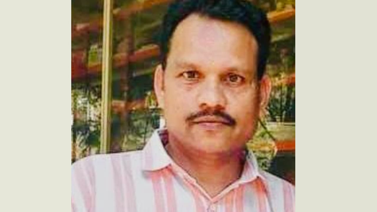 ഹൃദയാഘാതത്തെ തുടർന്ന് മലയാളി സൗദിയിൽ മരിച്ചു ഹൃദയാഘാതത്തെ തുടർന്ന് മലയാളി സൗദിയിൽ മരിച്ചു