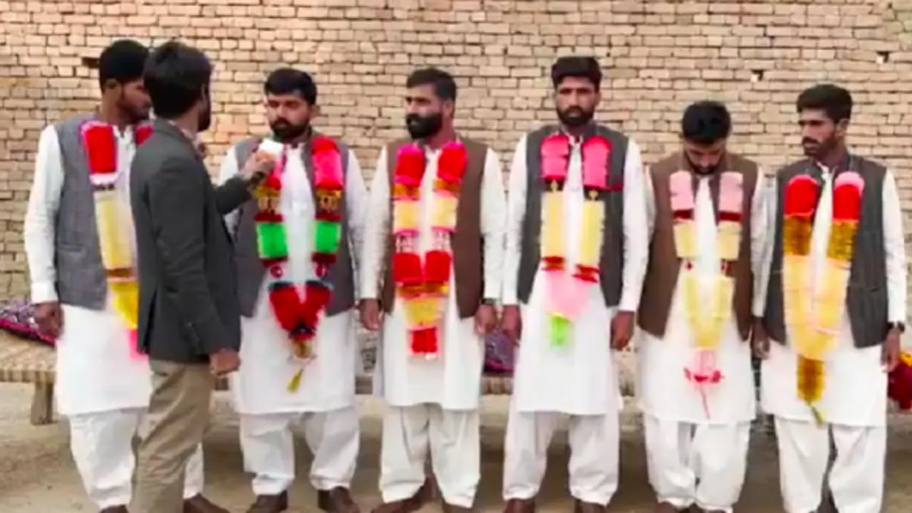 ವಿವಾಹಕ್ಕೆ ಅತಿಯಾದ ಖರ್ಚು ಉಳಿಸಲು ಒಂದೇ ಮಂಟಪದಲ್ಲಿ 6 ಸೋದರರೊಂದಿಗೆ 6 ಸೋದರಿಯರ ಮದುವೆ! ವಿವಾಹಕ್ಕೆ ಅತಿಯಾದ ಖರ್ಚು ಉಳಿಸಲು ಒಂದೇ ಮಂಟಪದಲ್ಲಿ 6 ಸೋದರರೊಂದಿಗೆ 6 ಸೋದರಿಯರ ಮದುವೆ!